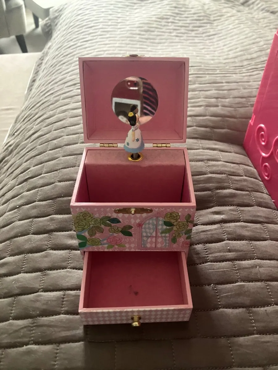 Jewelry box - Image 4