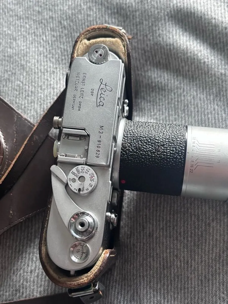 Leica M3 Double stroke with Leica M Elmar 1.4 135 mm Lens - Image 2