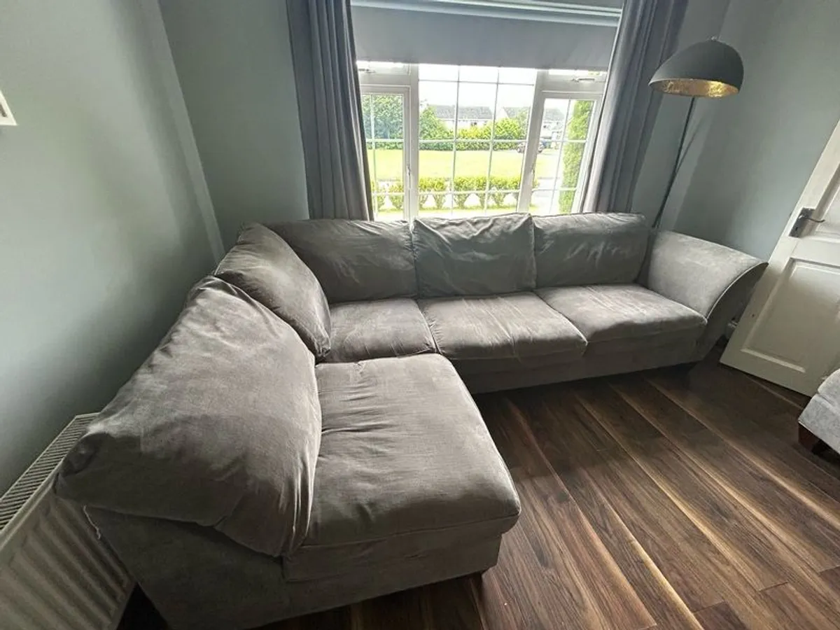 Grey Corner Sofa with Chaise - good condition - Image 1