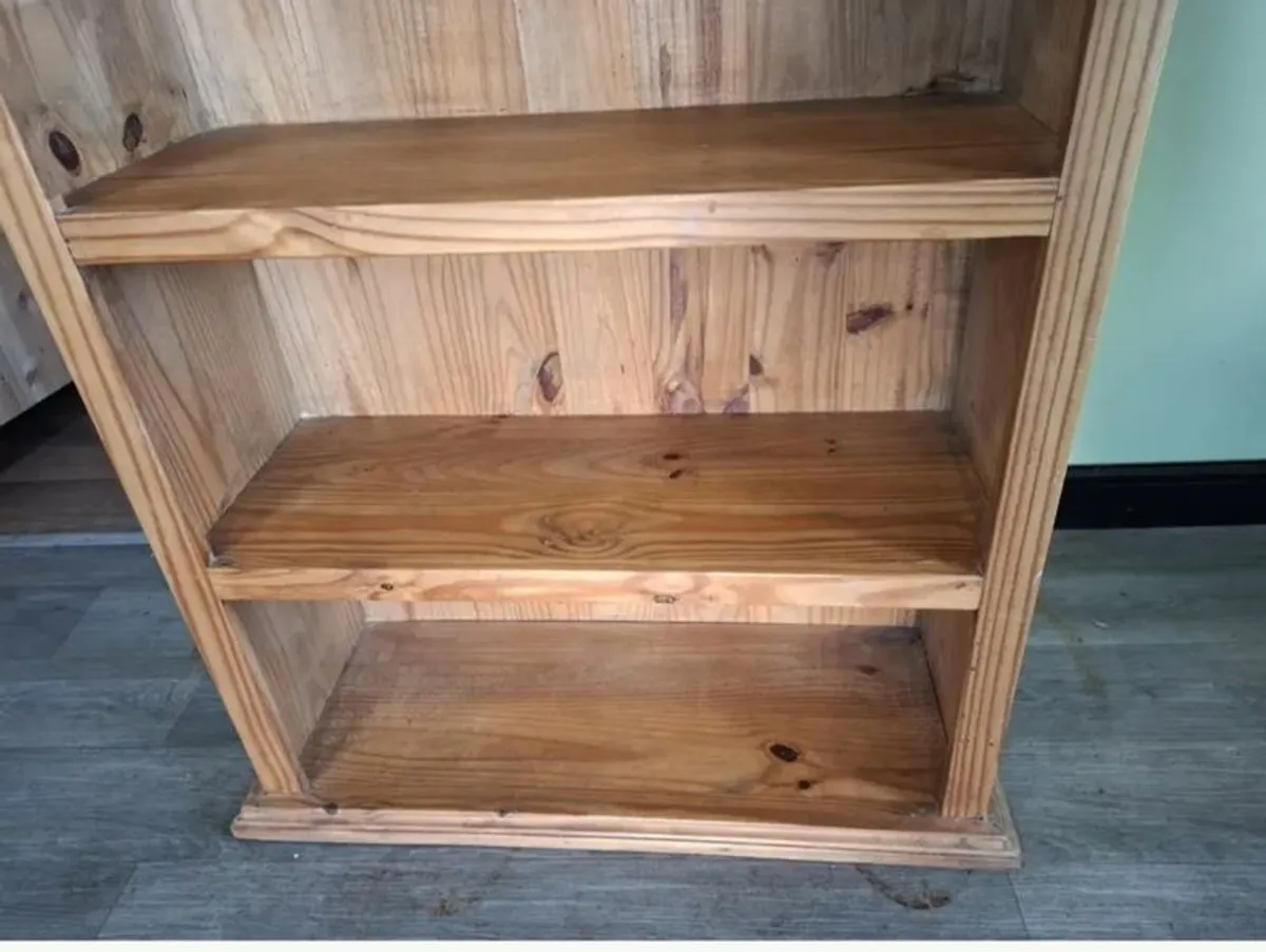 Mexican Pine Bookcase - Image 2