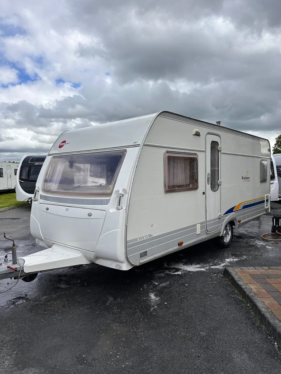 ✨BUIRSTNER 4 BERTH FIXED BED✨ - Image 1