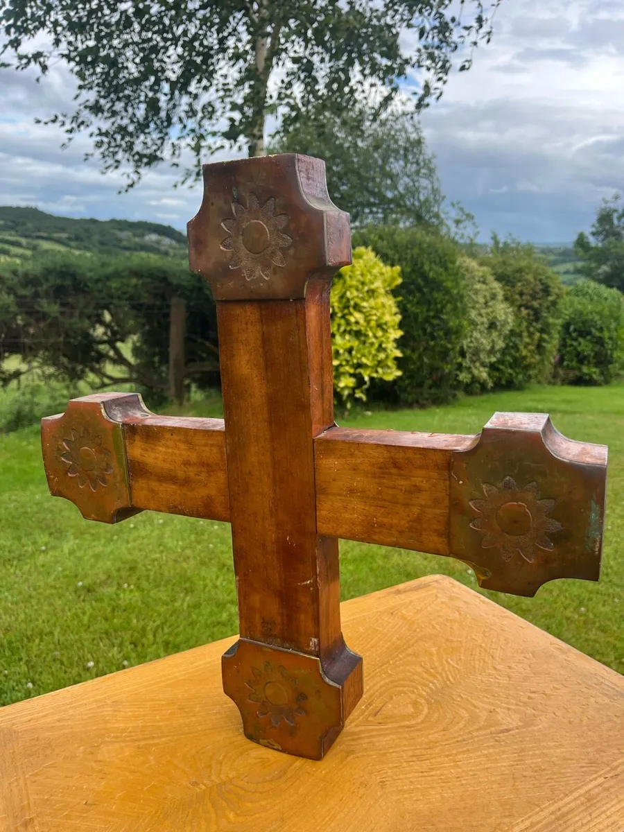 Antique crucifix - Image 4