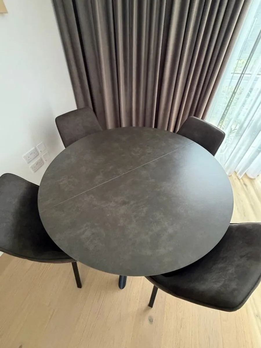 Dining Set - Image 2