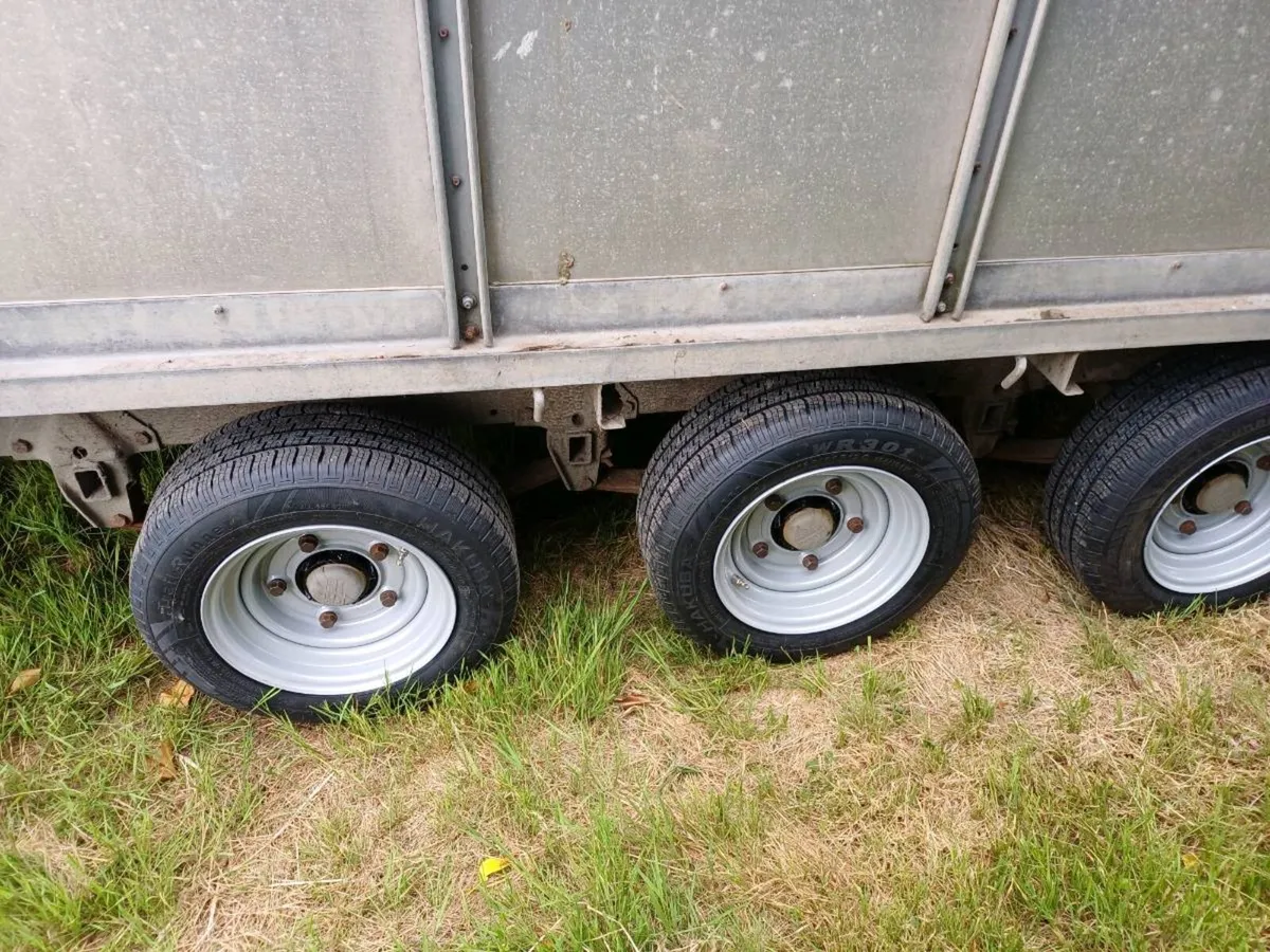 Ifor williams DP 14ft,  3 axle , with decks - Image 3