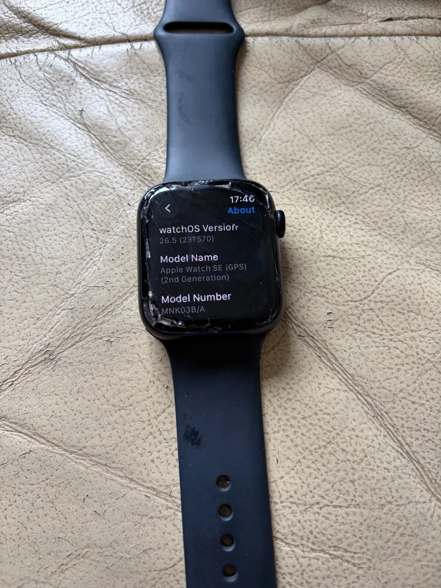 Apple Watch - Image 1