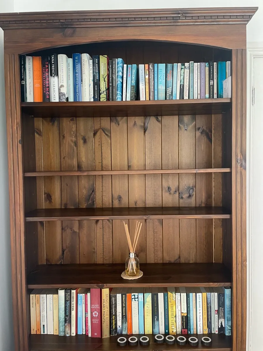 Solid pine bookcase - Image 2