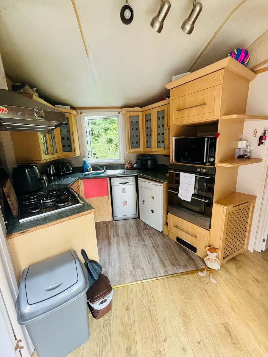 Bk Senator Mobile home - Image 4