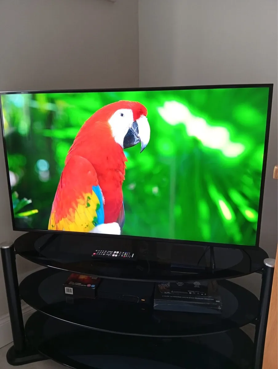 Samsung 43Inch Smart Tv 2024 - Image 1