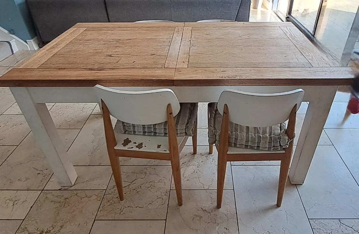 Dining room table - Image 3