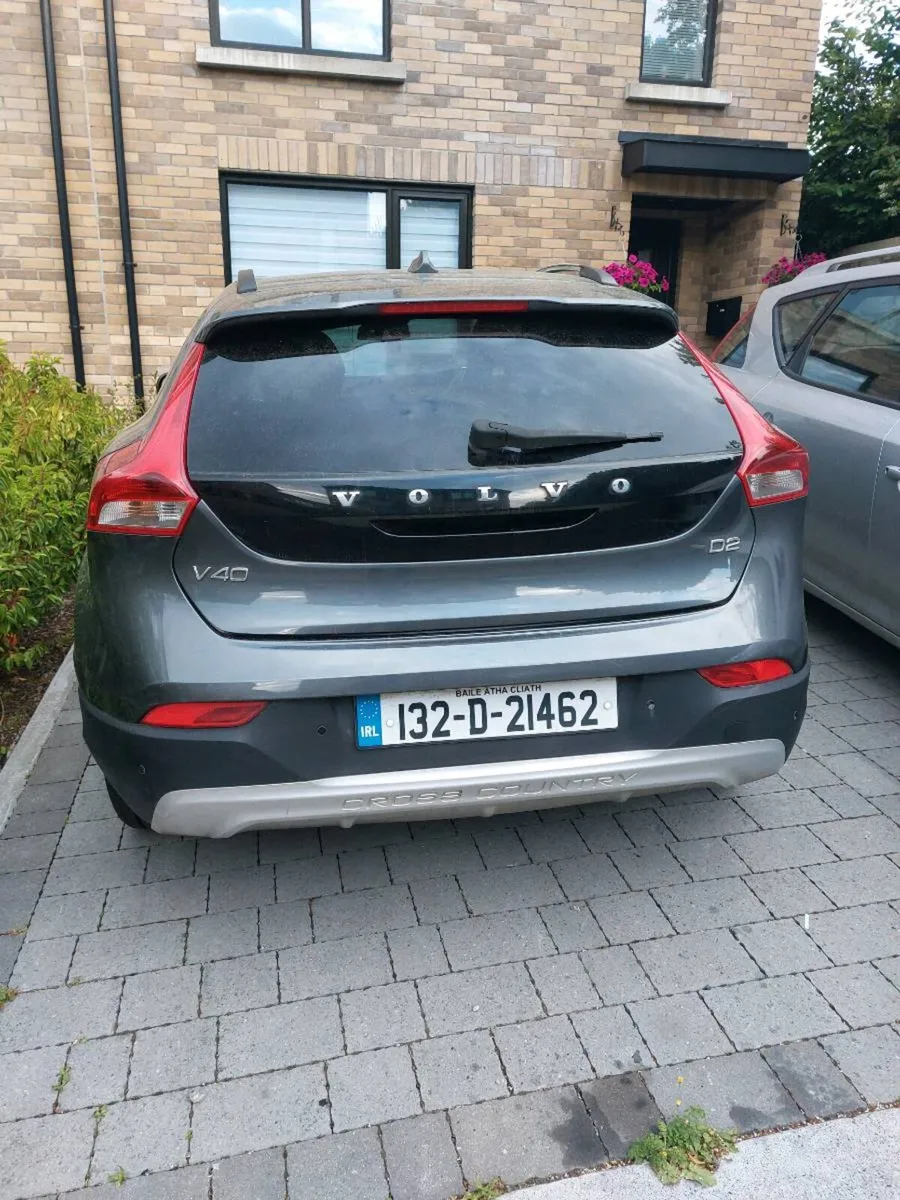 Volvo V40 - Image 3