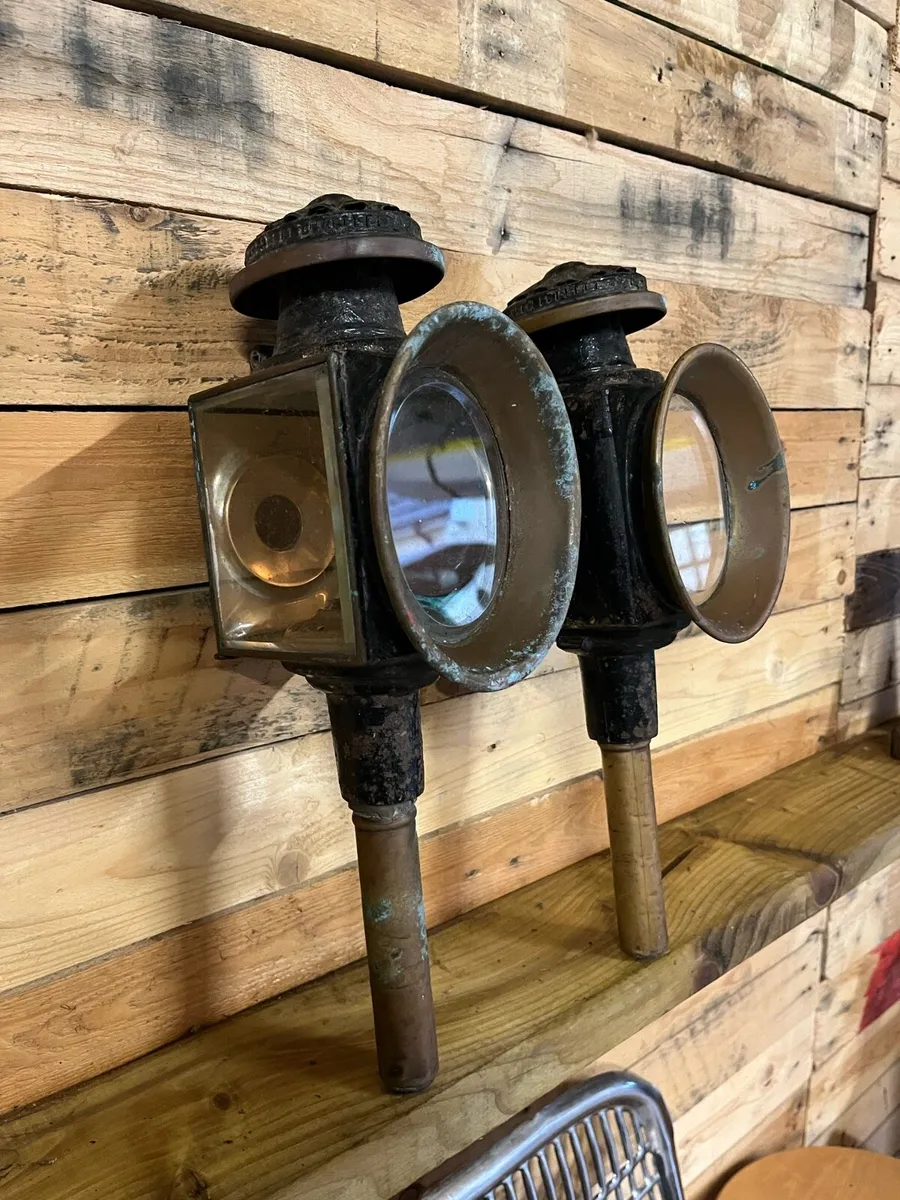 Pair of antique coach lamps - Image 2