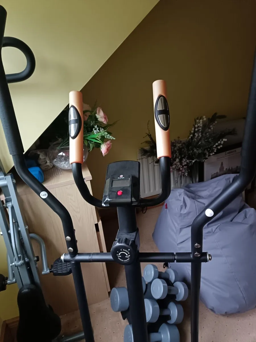 Cross trainer - Image 3