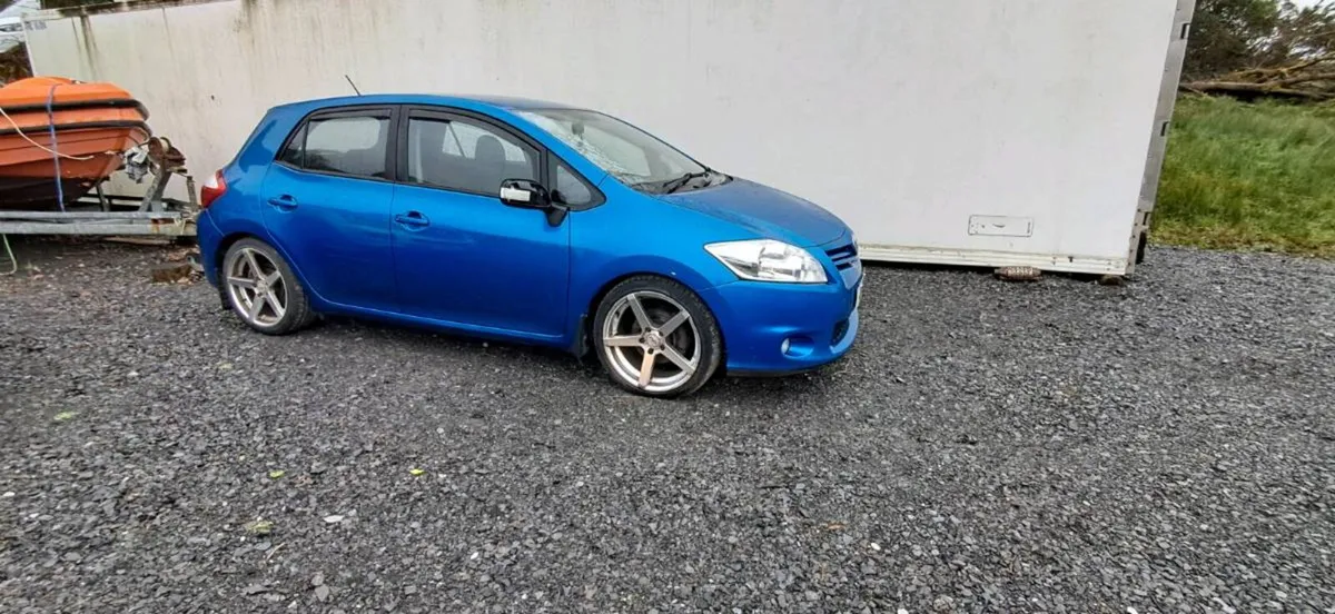 2010 auris Tr model diesel - Image 1