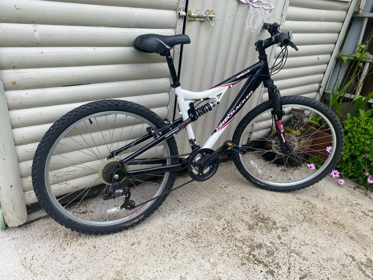 Apollo full suspension 21 speed 26 inch wheels - Image 4