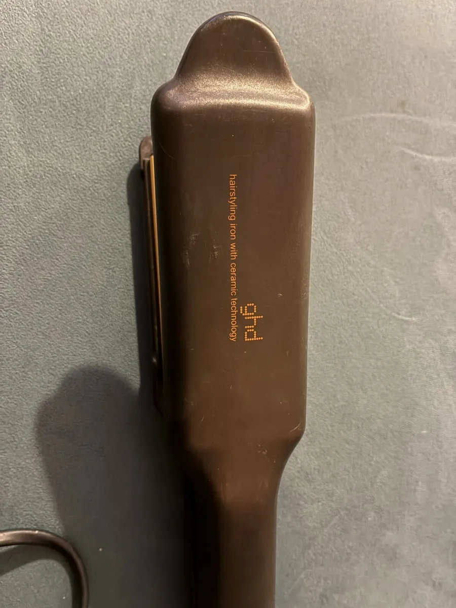 GHD Hair straightener - Original SS wide plate - Image 1