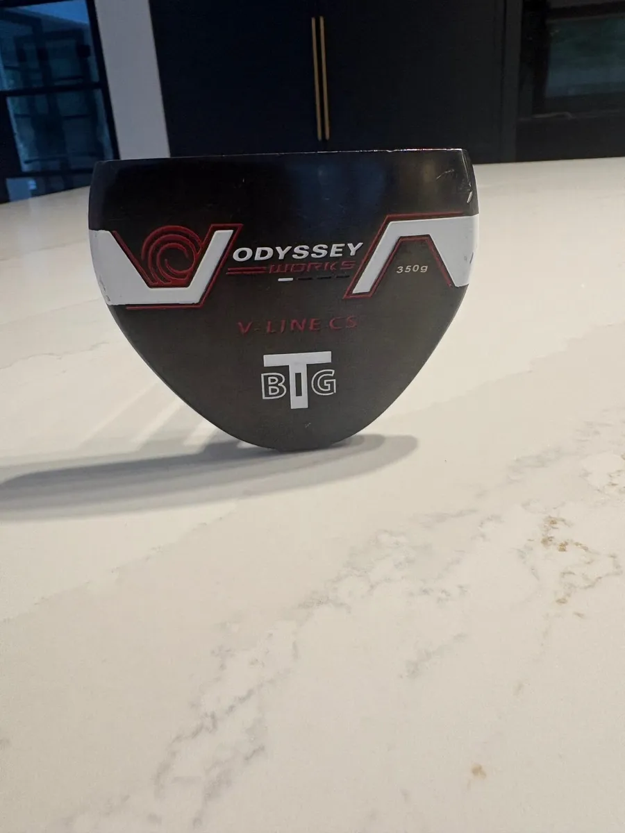 Odyssey Putter - Big T Centre Shaft - Image 2