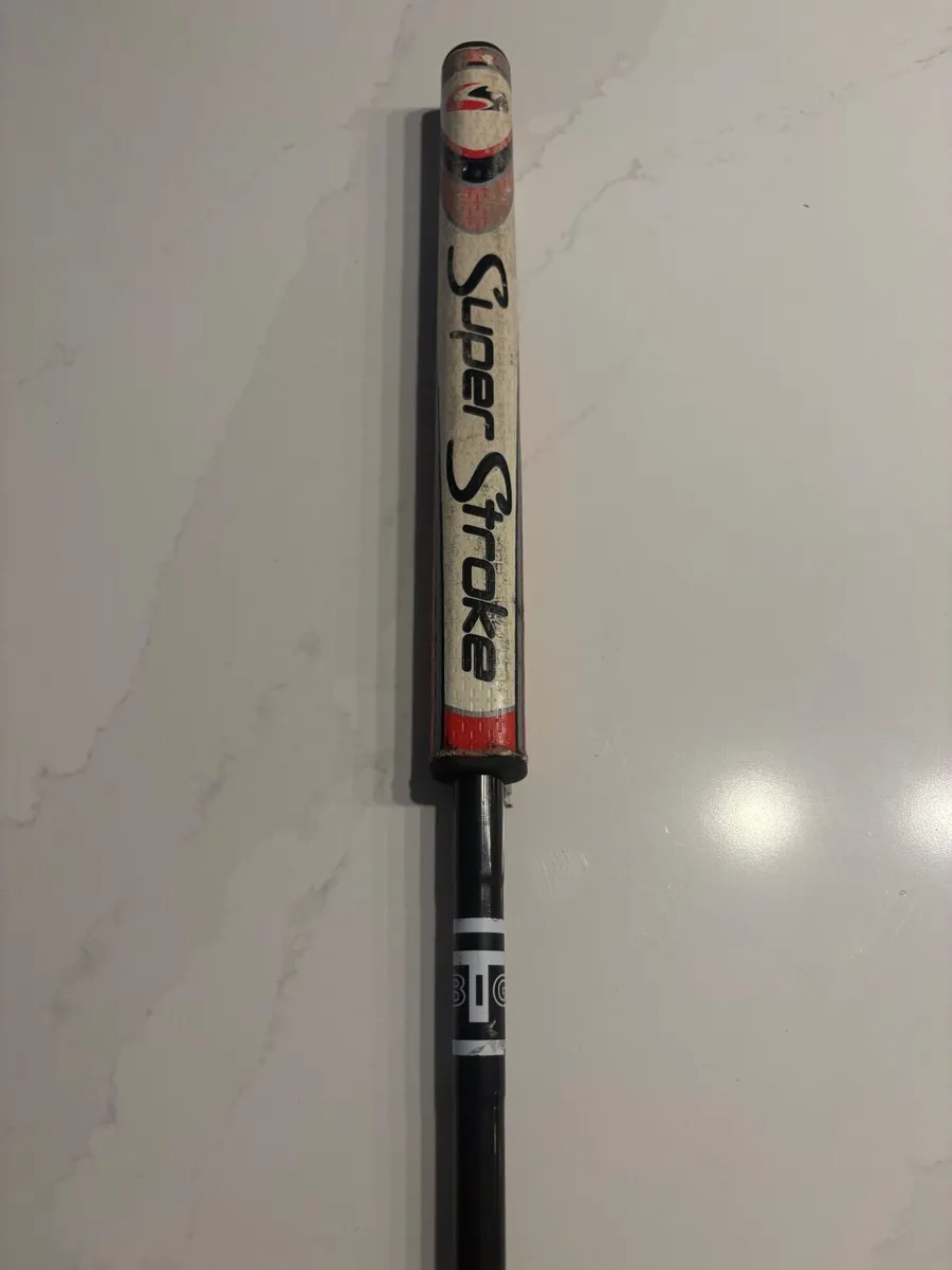 Odyssey Putter - Big T Centre Shaft - Image 3