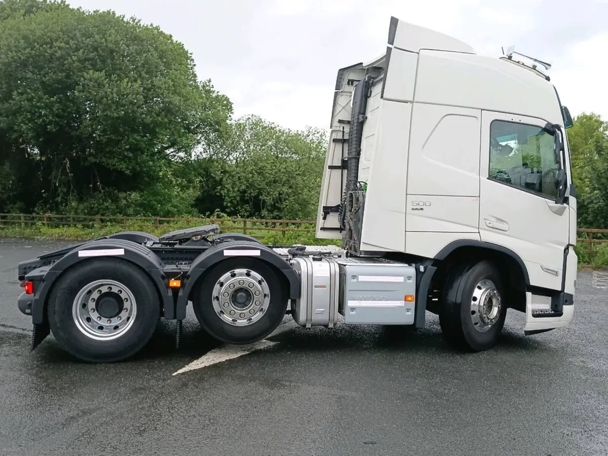 2023 VOLVO FM 500 - Image 4