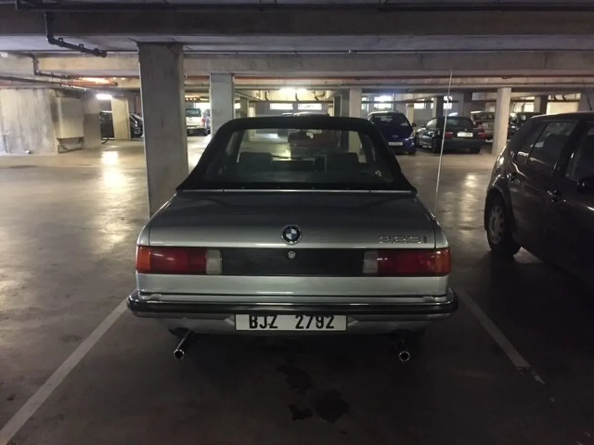 BMW 3-Series 1982 - Image 3