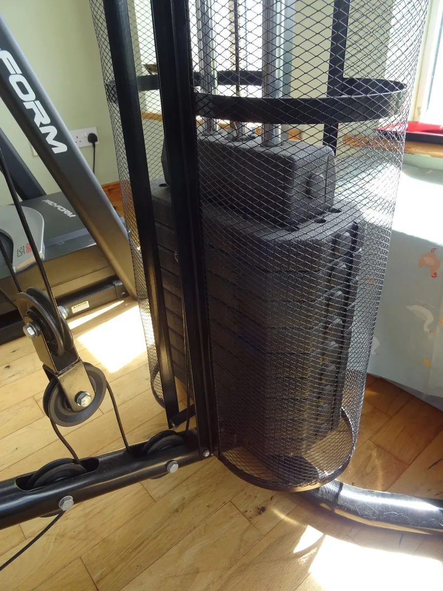 Multi Gym mint new hardly ever used - Image 4