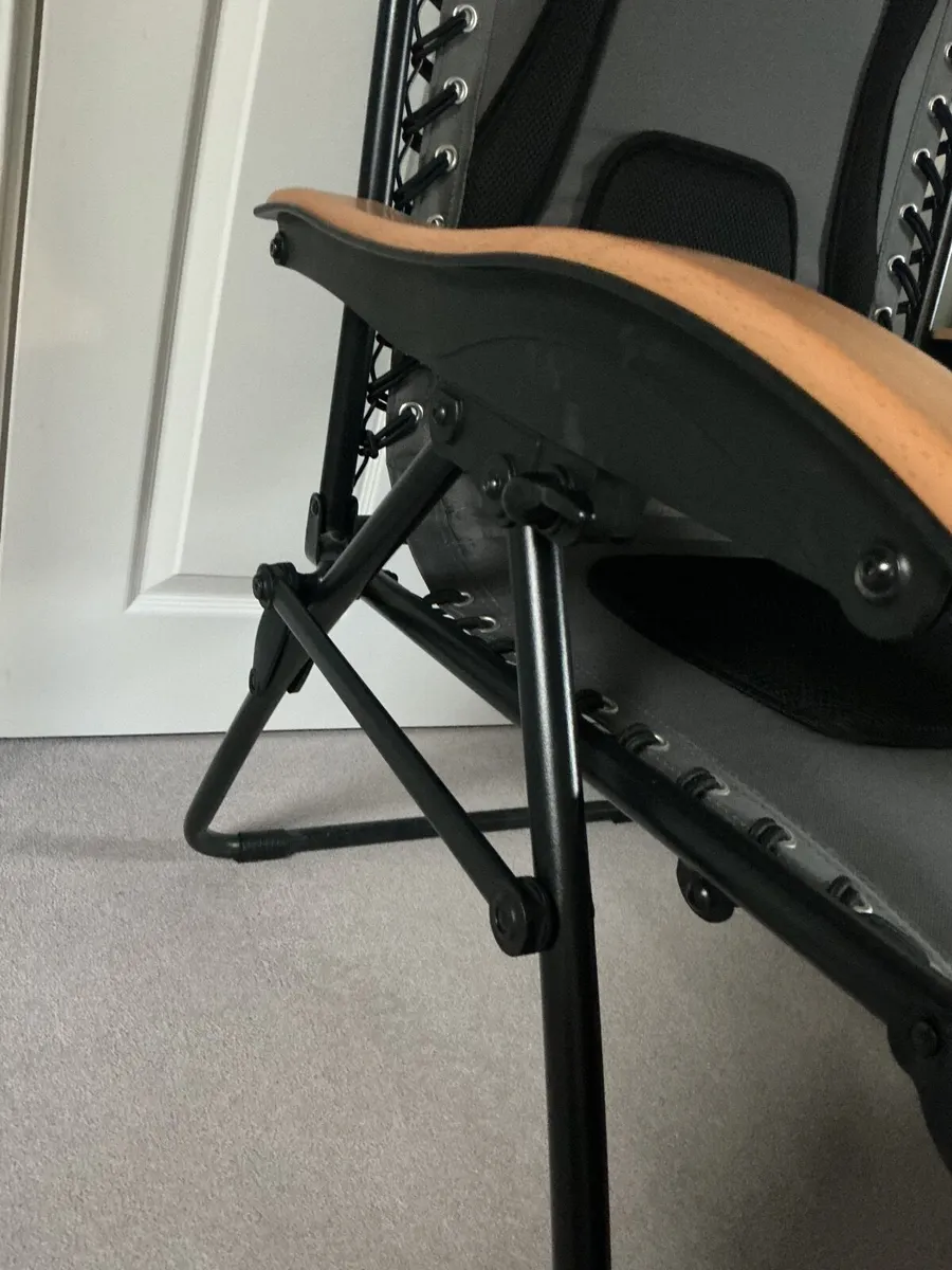 Outdoor Zero Gravity Chair - Image 3