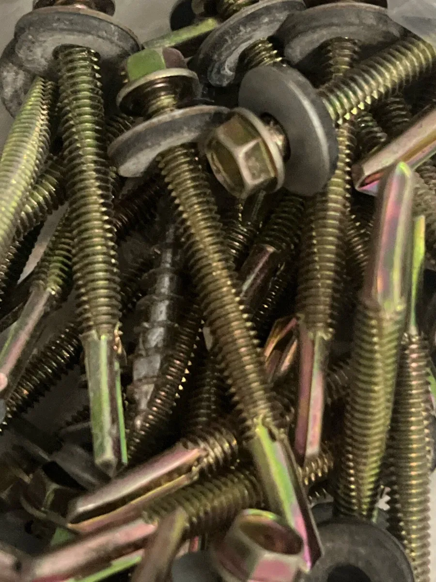 hex head self-drilling screws - Image 2