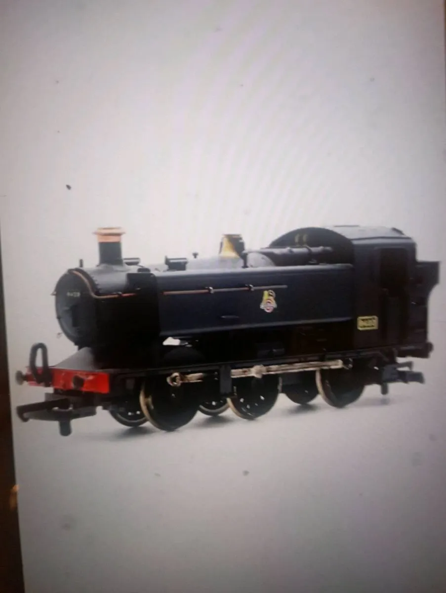 LIMA OO GAUGE O-6-0T CLASS  {8420} LOCOMOTIVE 🚂. - Image 2