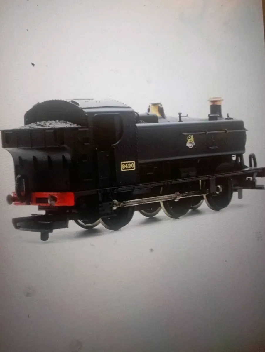 LIMA OO GAUGE O-6-0T CLASS  {8420} LOCOMOTIVE 🚂. - Image 4