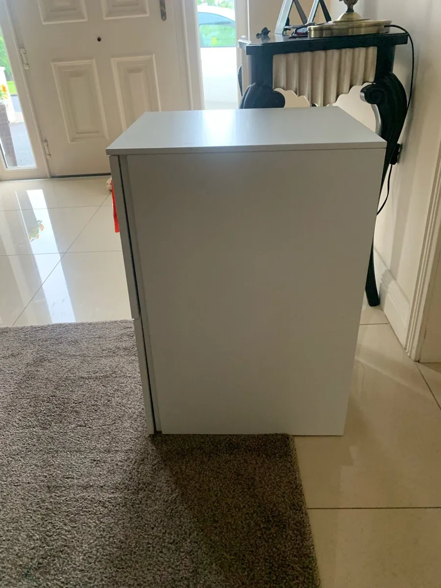 Filing Cabinet - Image 3