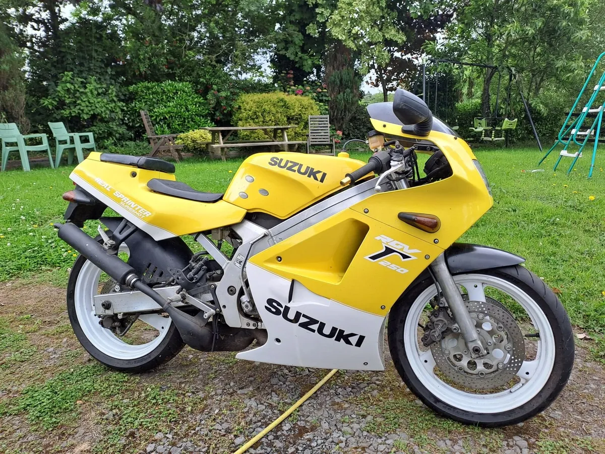 RGV250 - Image 2