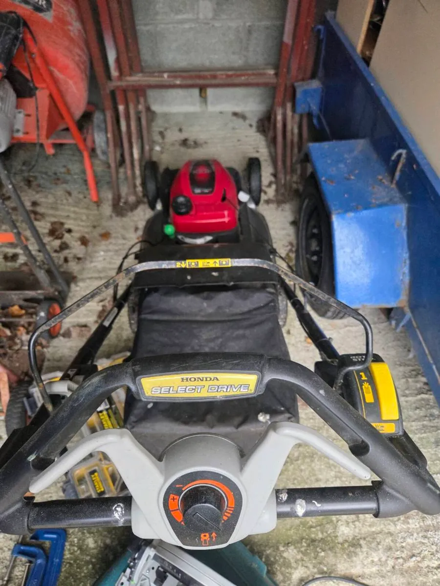 Honda Lawnmower - Image 3