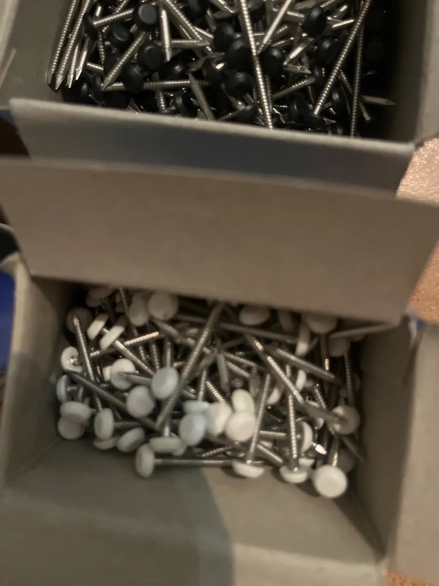 For sale UPVC plastic-headed nails - Image 2