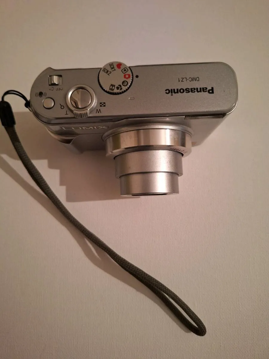 Panasonic Lumix - Image 4