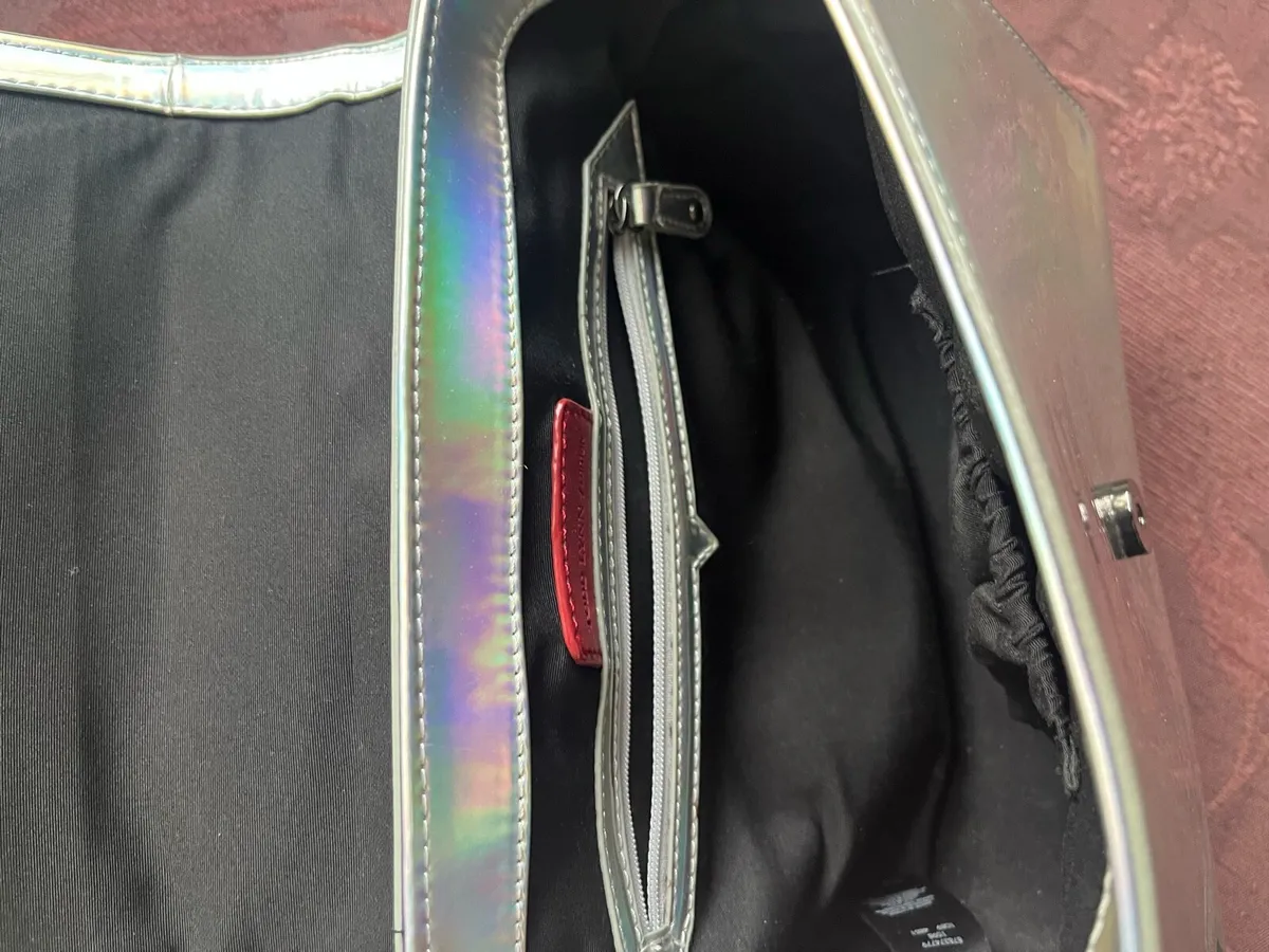Designer Todd Lynn limited edition silver bag - Image 4