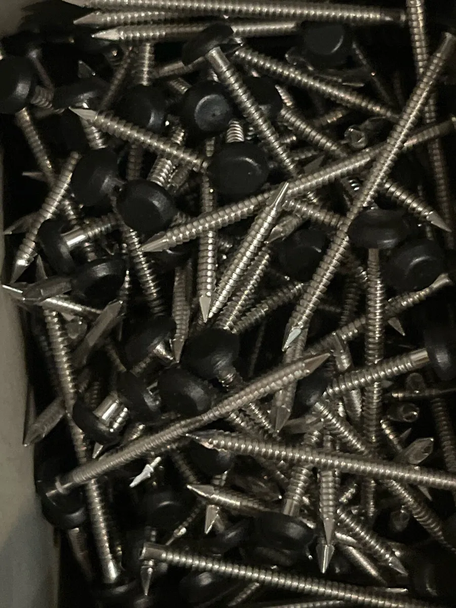 For sale UPVC plastic-headed nails - Image 1