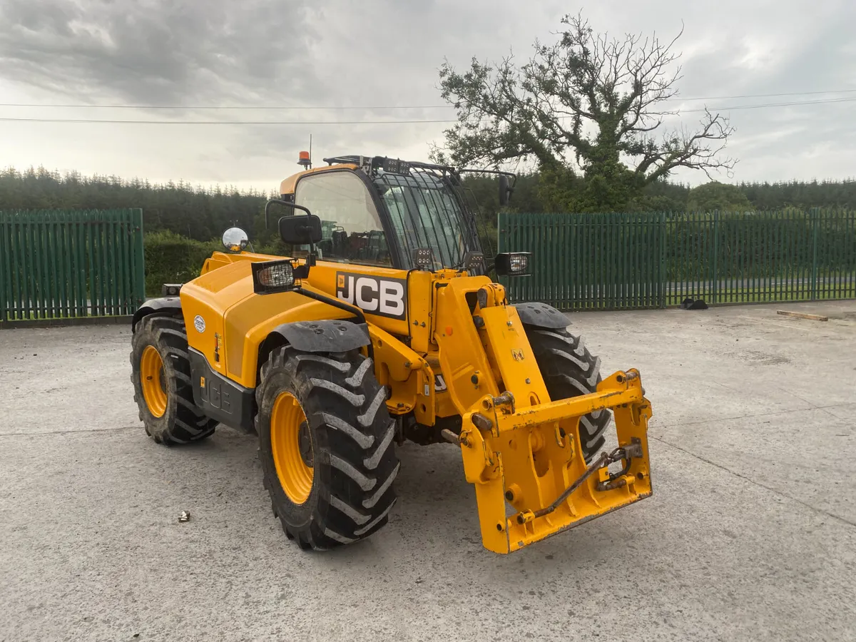 JCB 542-70 2024 (18179) - Image 1