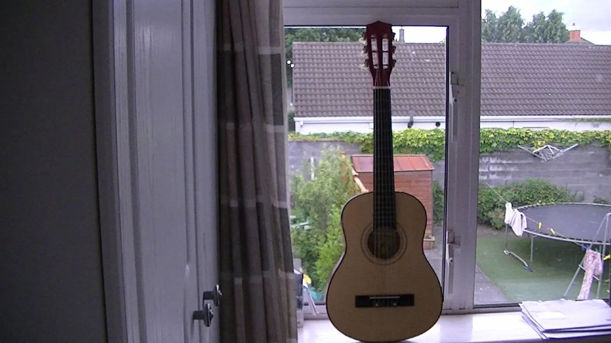 Burswood Small Child's Guitar - Image 1