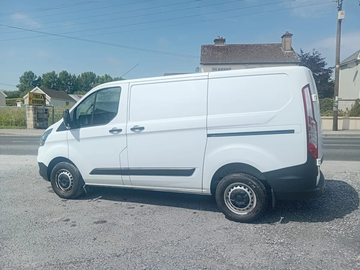 Ford transit custom 231 sold with full doe!! - Image 3