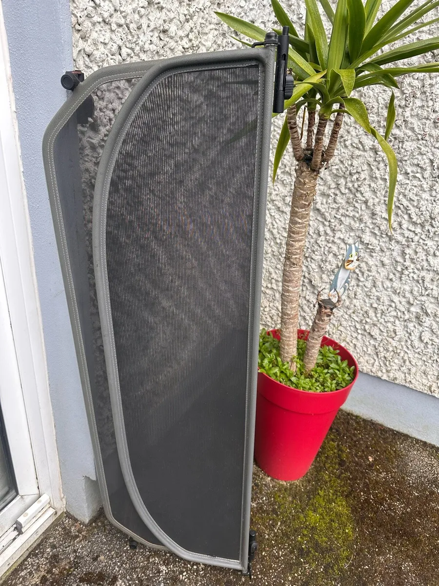 Wind deflector - Image 1