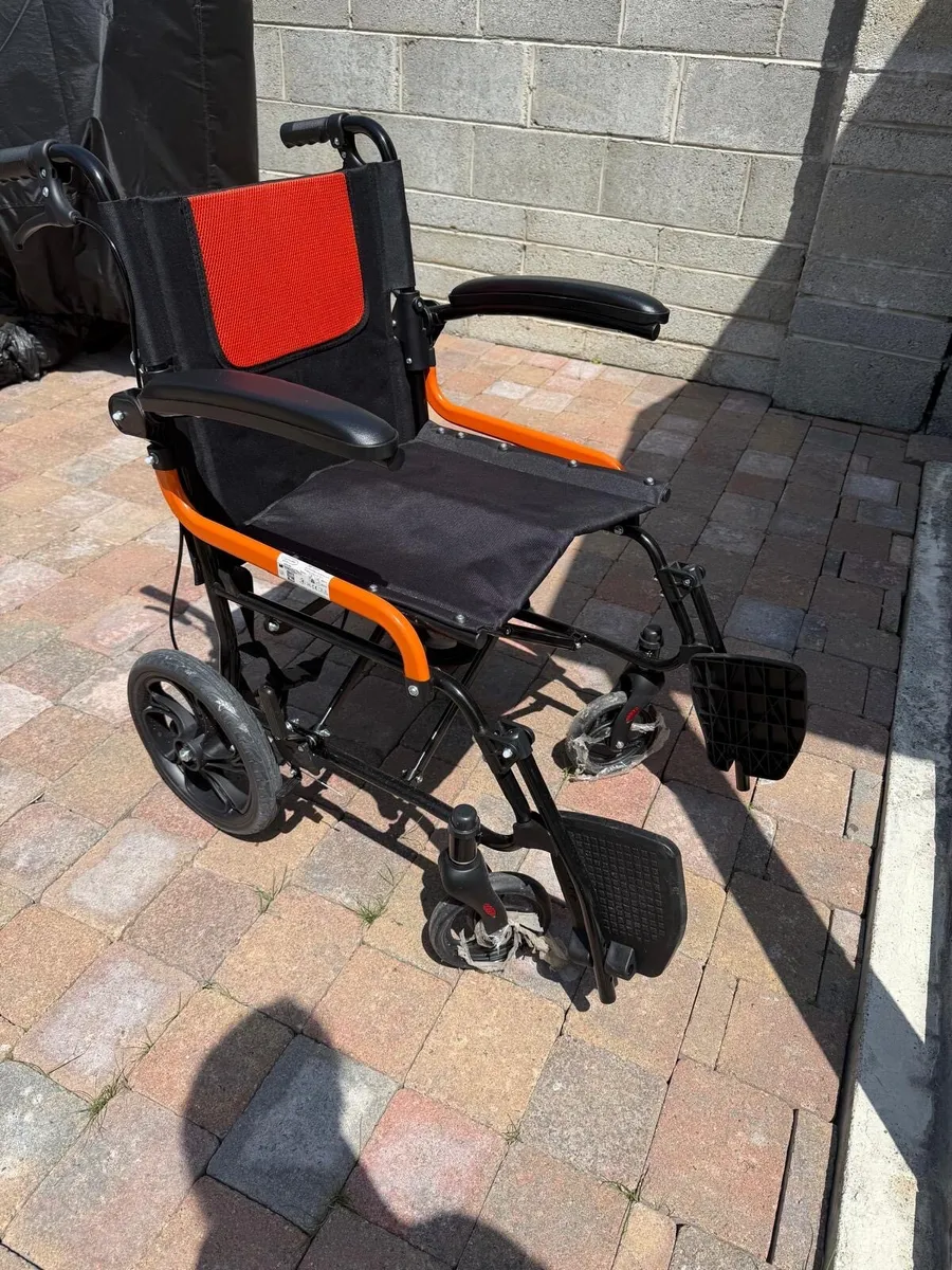 Trasit wheelchair - Image 3