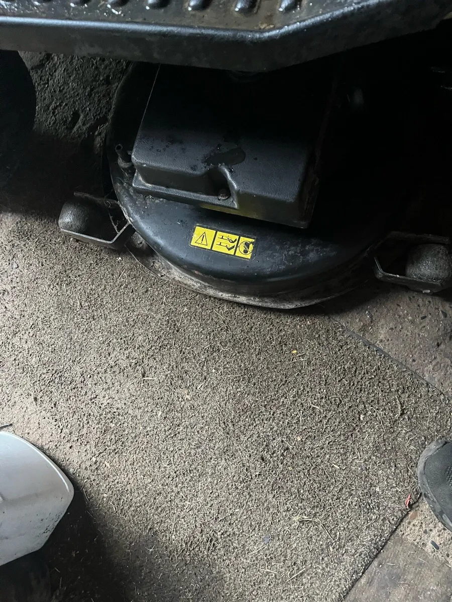 Tractor mower - Image 3
