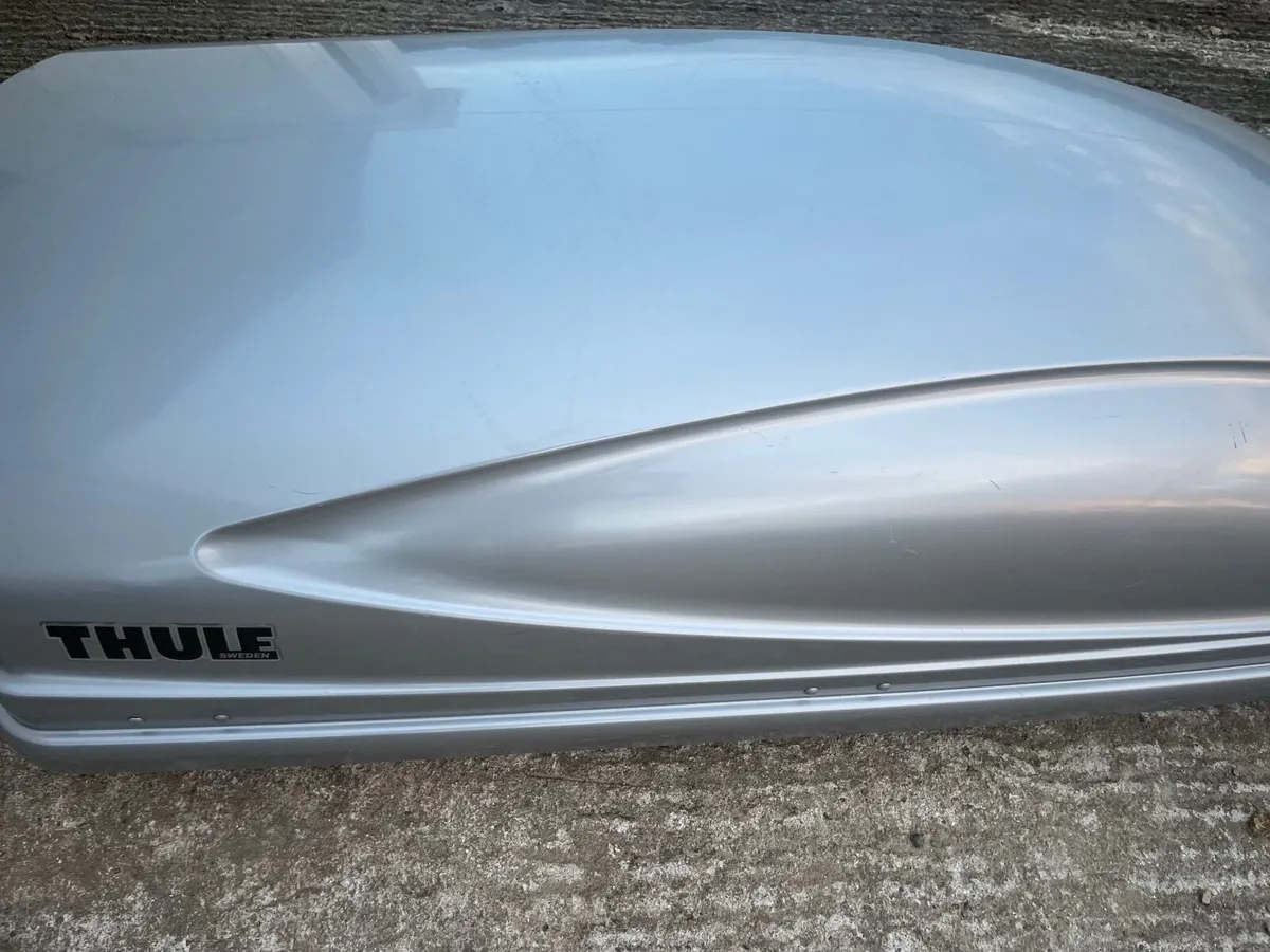 Car roof box - Image 3