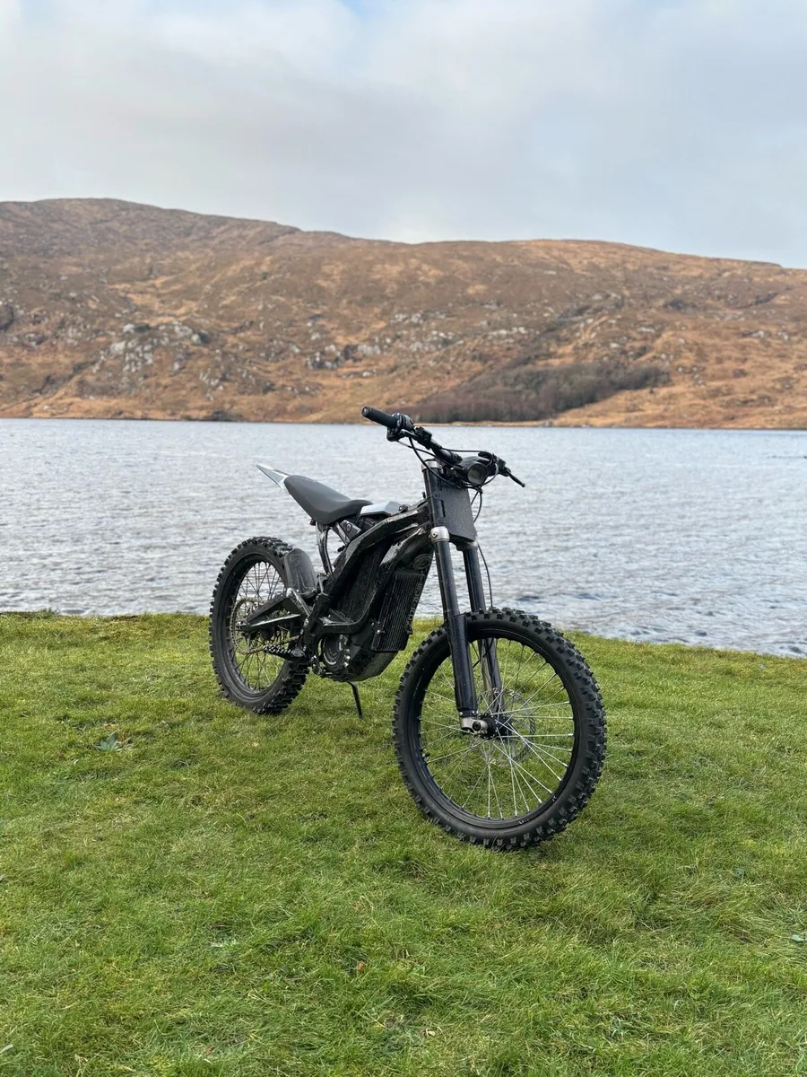 Surron 2023 Light Bee X Electric Bike 3000W - Image 1