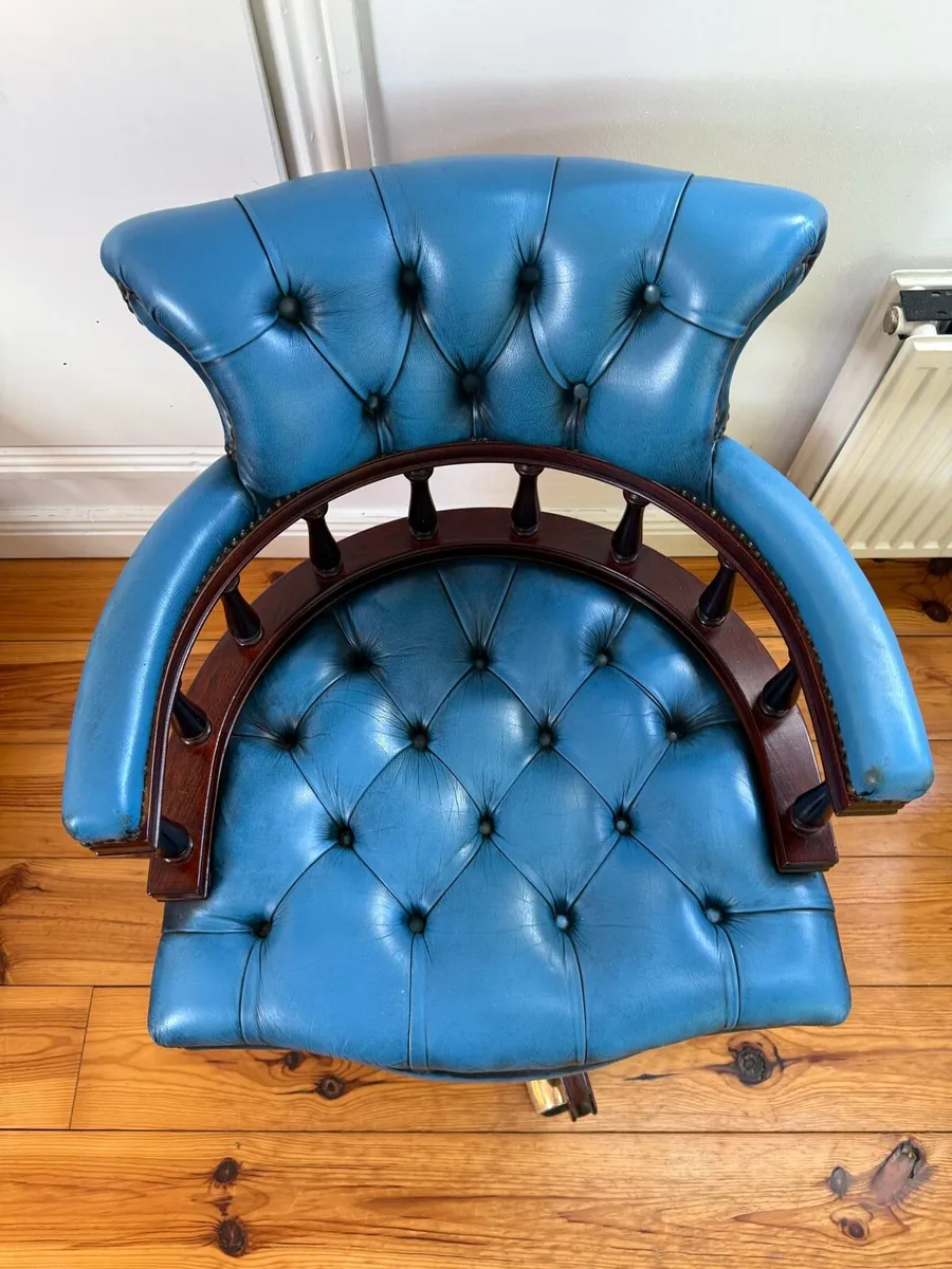Vintage Chesterfield Captain Chair Blue Leather - Image 3
