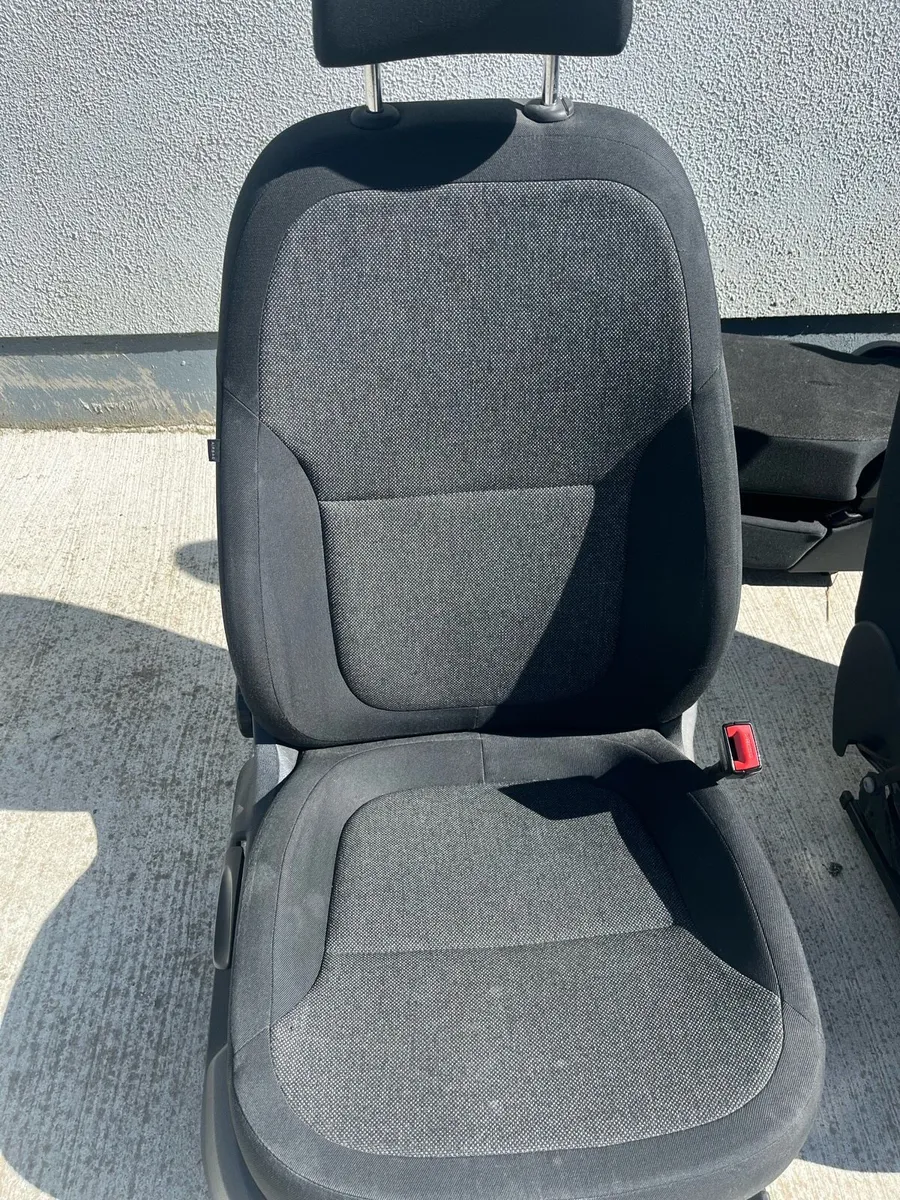 Skoda Yeti Complete Interior - Image 2