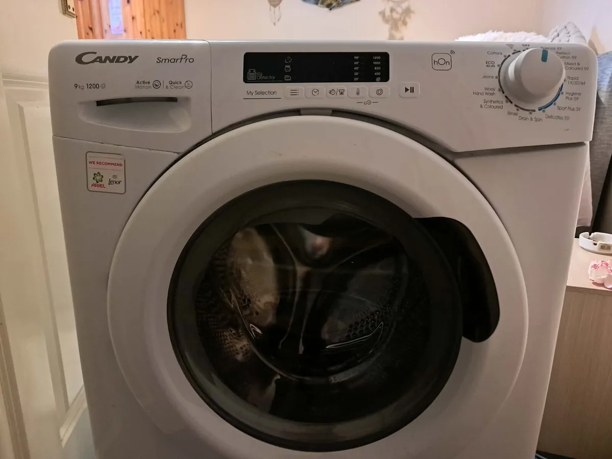 Washing machine - Image 2