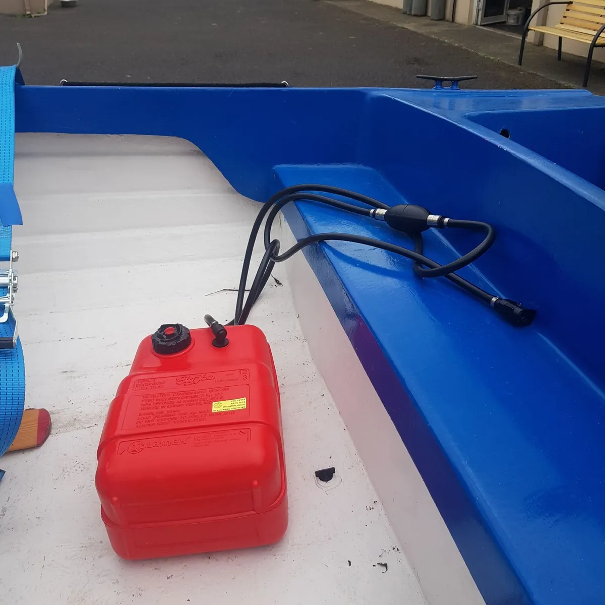 Day boat - Image 3