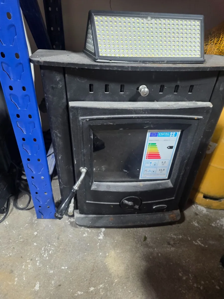 Stove - Image 4