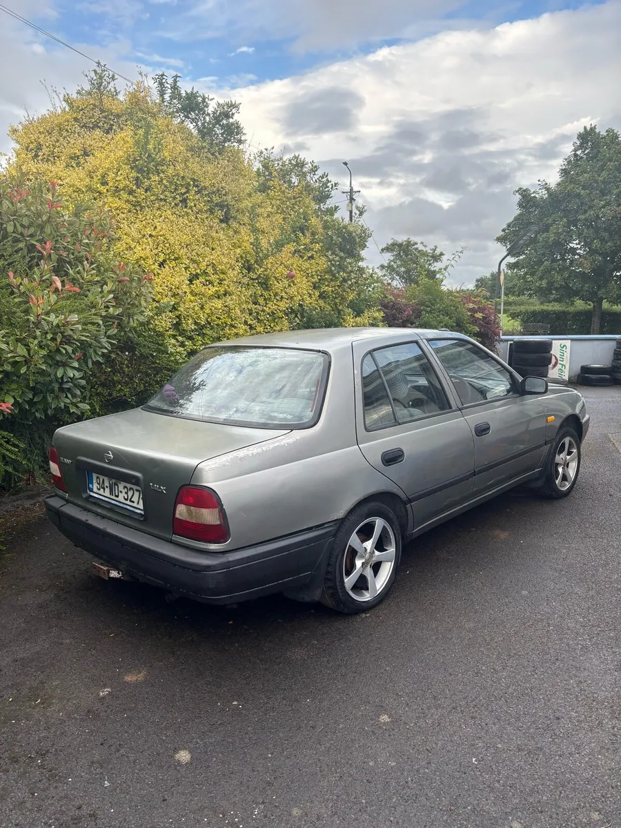 Nissan sunny - Image 2