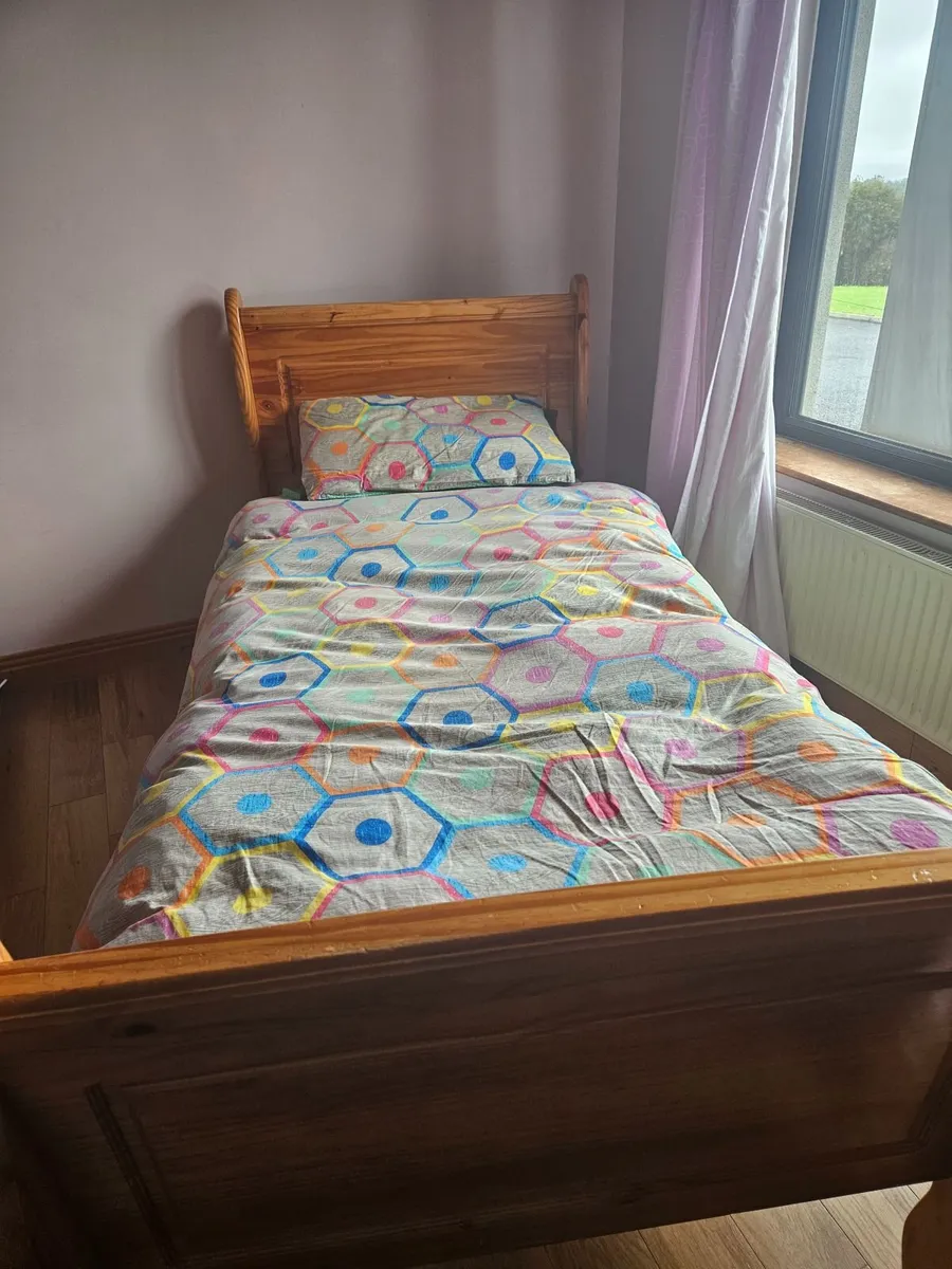 Single Wooden Sleigh Bed - Image 3